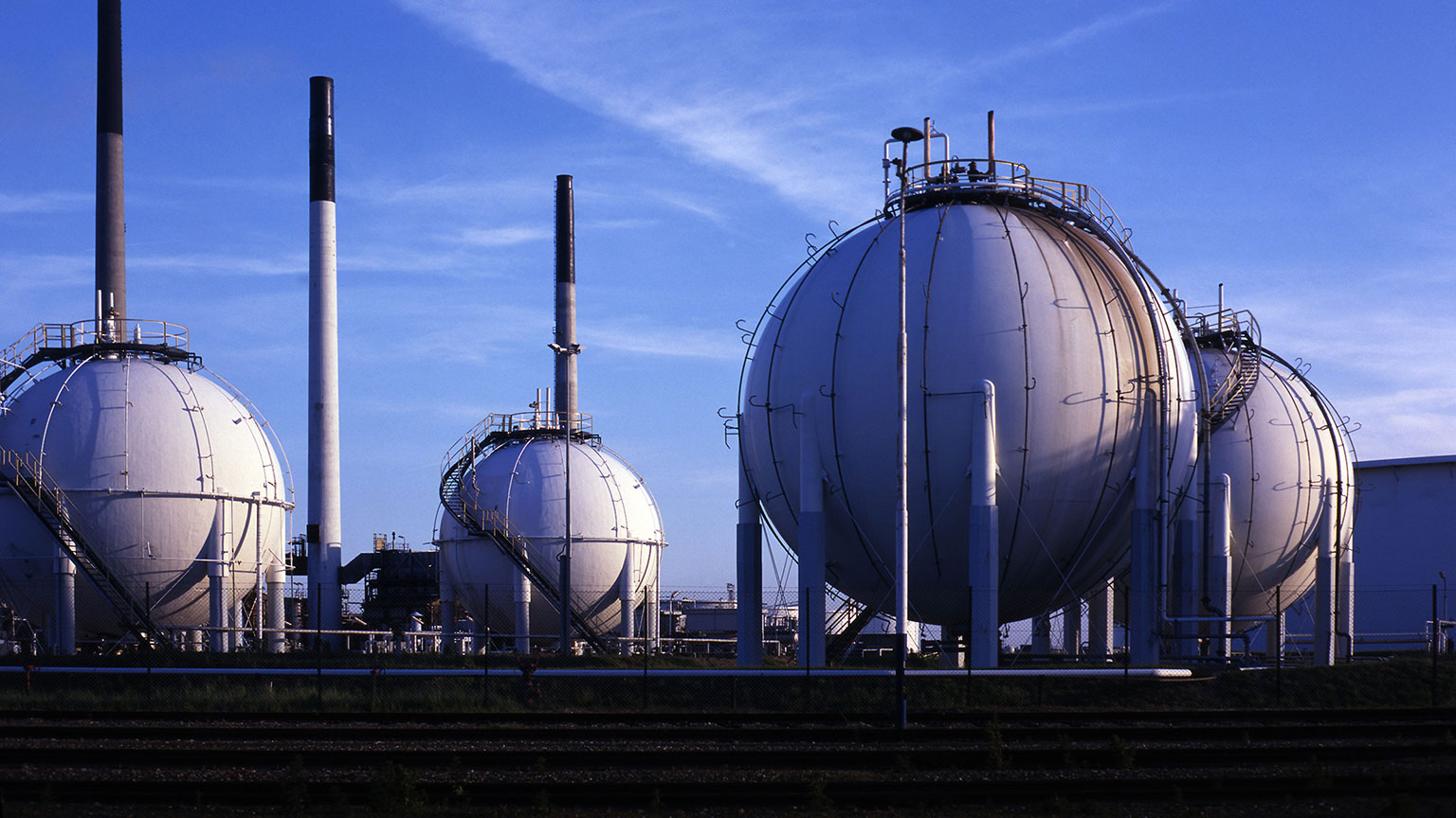 Naturalgas liquids on a roll